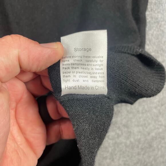 Cashmere Boutique Sweater Vest Men's Large Black 100% Cashmere Golf Casual - Picture 8 of 10